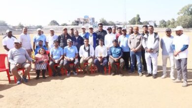 SIDHI NEWS: Sanitation cricket match organized between the district administration and the sanitation team of the Municipal Council