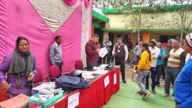 KATNI NEWS: Under the Chief Minister Jankalyan Abhiyan, camps were organized in 10 Gram Panchayats of 6 Janpad Panchayats. After registering the applications, benefits were distributed to the eligible beneficiaries.